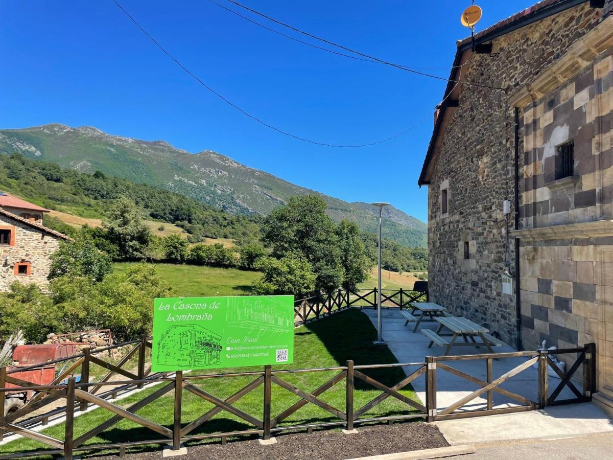 Maison d'hôtes La Casona De Lombrana, En Polaciones Extérieur photo